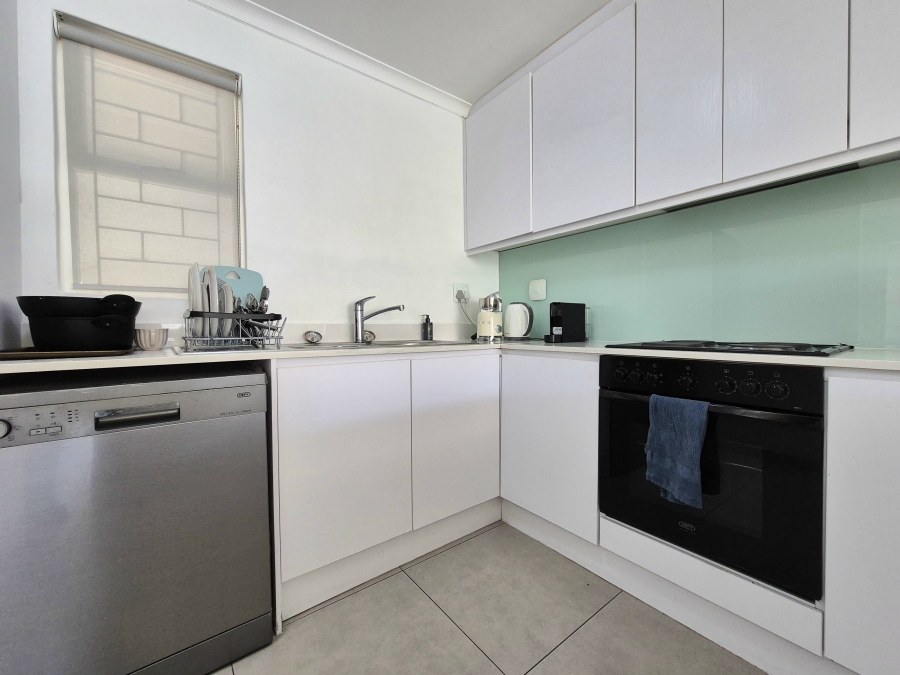 2 Bedroom Property for Sale in Claremont Upper Western Cape